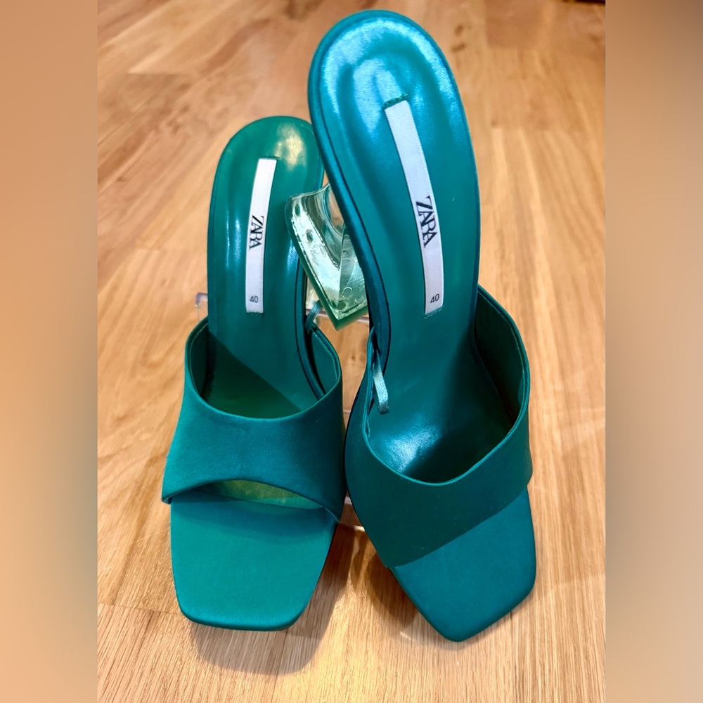 Zara Green Open-Toe Mule Clear Colored Block Heel